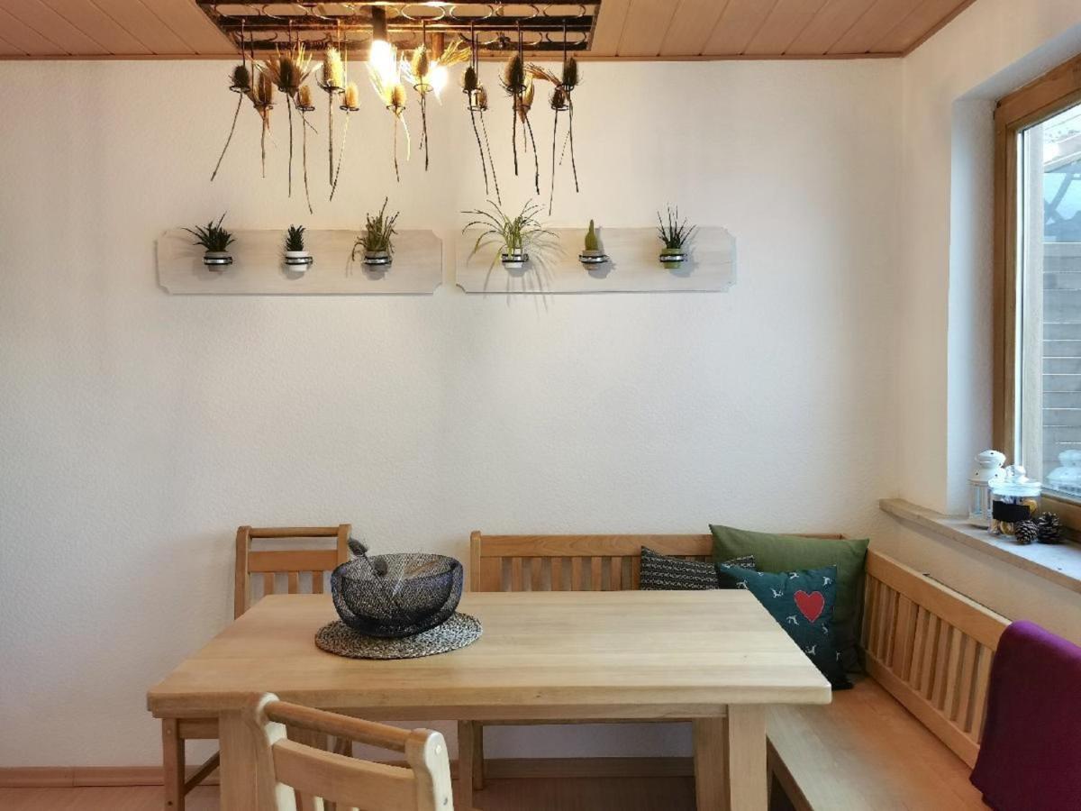 Ferienwohnung Schaefer Mit Direktem Zugang Zum Garten Windberg Exterior photo